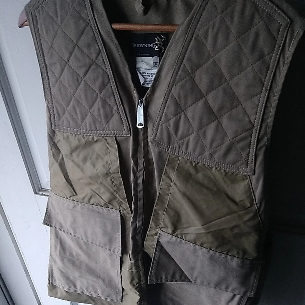 Browning Outdoor Vest Hunting  in Earthy Tones Vintage